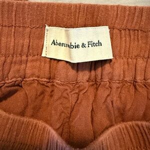 Abercrombie & Fitch Terracotta pants